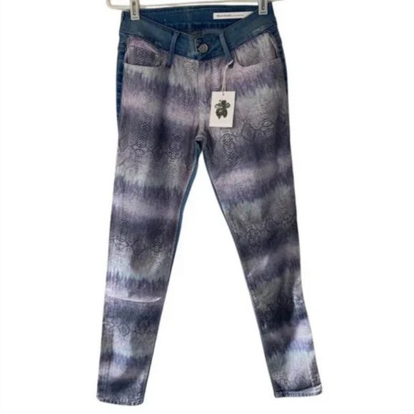 NWT Black Orchid Two Tone Flip Flop Double Sided Snakeskin Print Denim Jeans - Picture 3 of 9